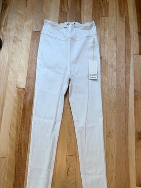 Carve Designs Alma Fit White Jeans Size 6